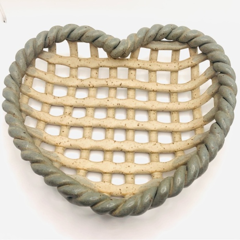 Rustic Handmade Pottery Ceramic Heart Dish Bowl – Lattice Design